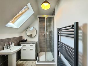 Photo 8- click for photo gallery